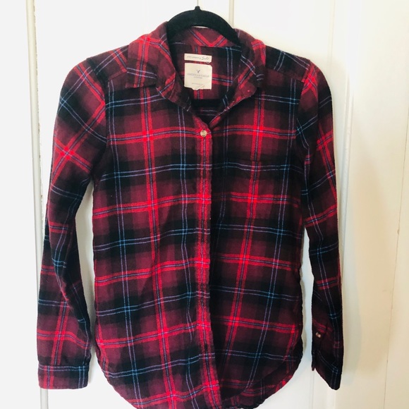 American Eagle Outfitters Tops - American Eagle soft flannel red and blue XXS
